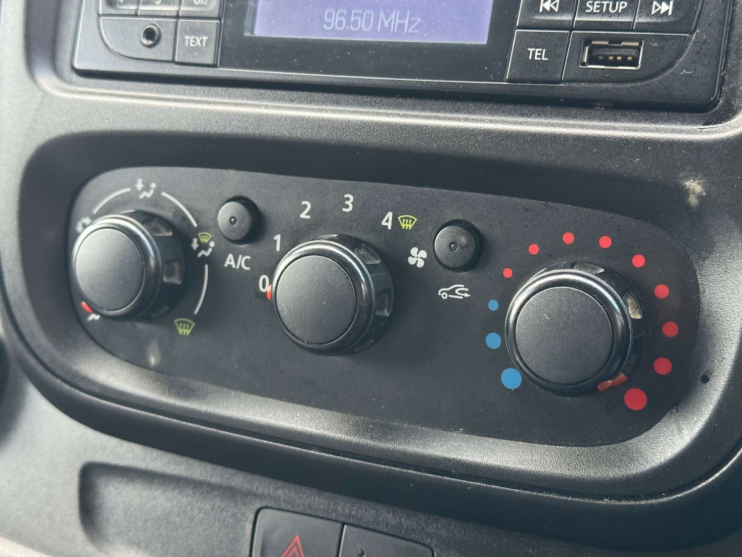 Used Vauxhall Vivaro 2016 for sale - 77247823: Photo 21