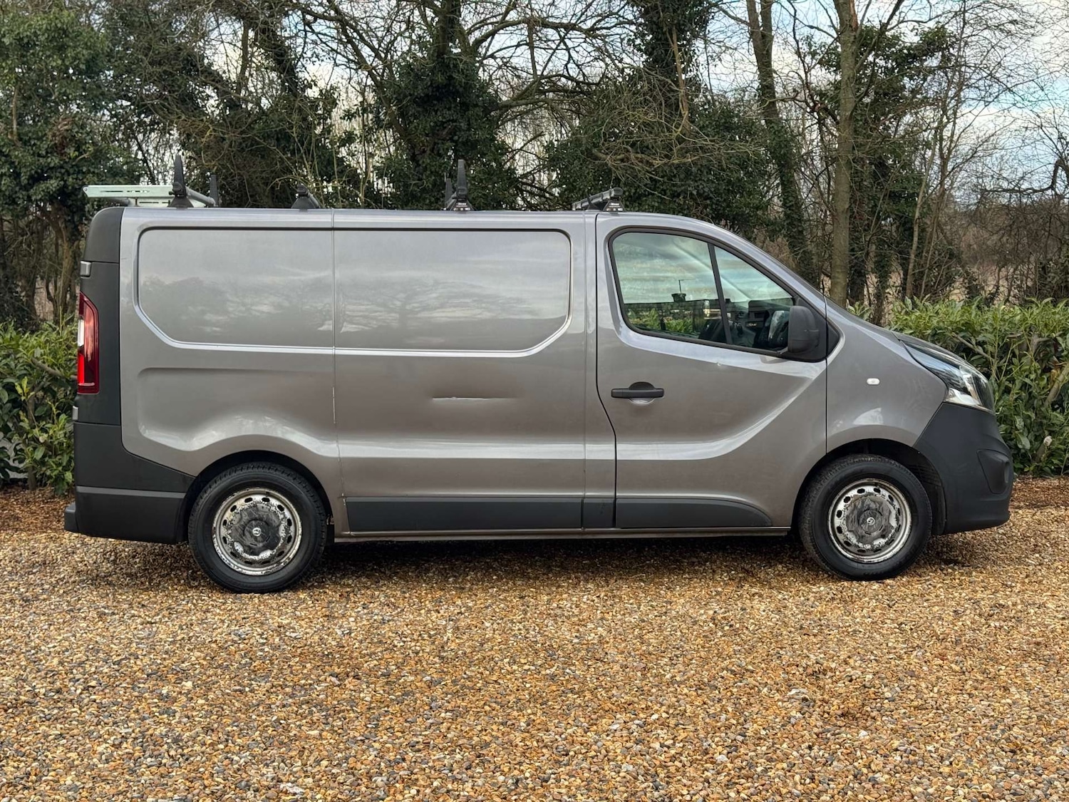 Used Vauxhall Vivaro 2016 for sale - 77247823: Photo 9