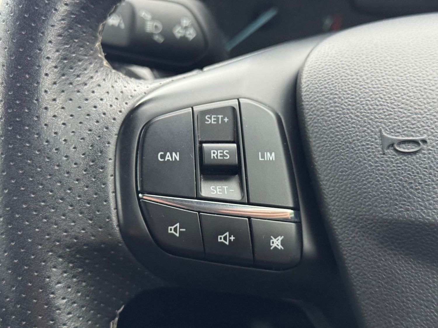 Used Ford Fiesta 2018 for sale - 76536205: Photo 37