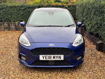 Used Ford Fiesta 2018 for sale - 76536205: Photo