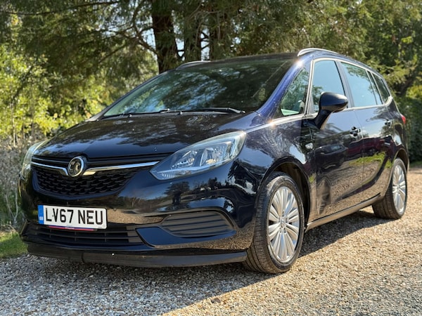 Used Vauxhall Zafira Tourer 2017 for sale - 75723879: Photo 10