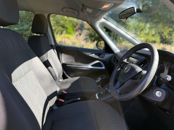 Used Vauxhall Zafira Tourer 2017 for sale - 75723879: Photo 21