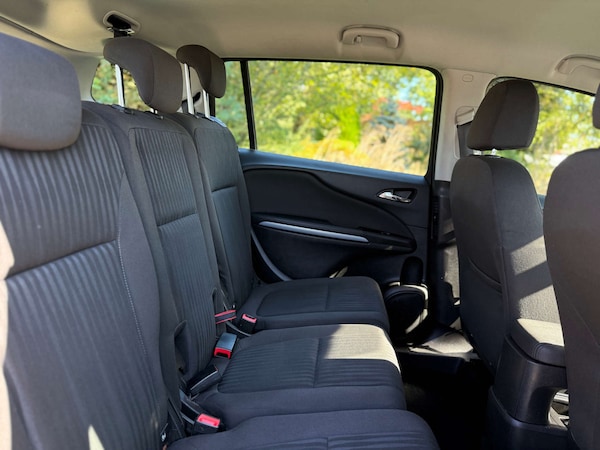 Used Vauxhall Zafira Tourer 2017 for sale - 75723879: Photo 25