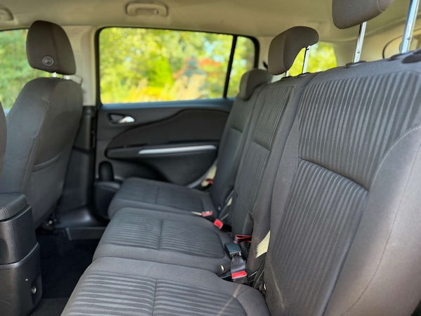 Used Vauxhall Zafira Tourer 2017 for sale - 75723879: Photo 28