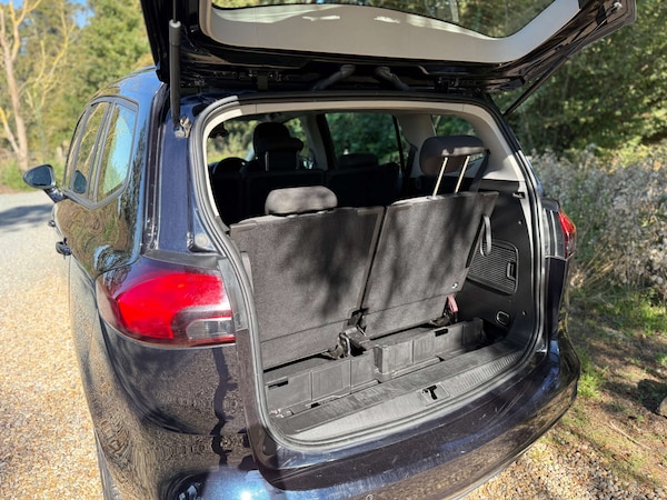 Used Vauxhall Zafira Tourer 2017 for sale - 75723879: Photo 36