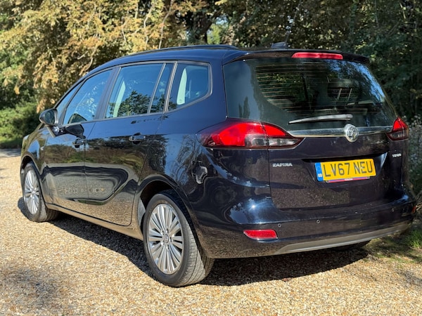 Used Vauxhall Zafira Tourer 2017 for sale - 75723879: Photo 6