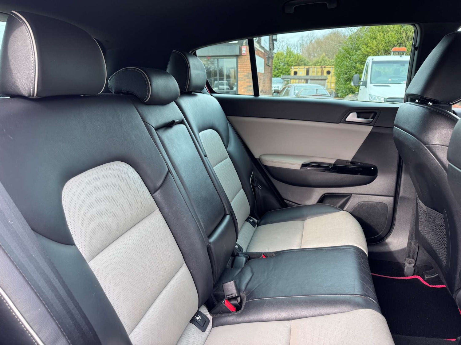 Used Kia Sportage 2016 for sale - 77934066: Photo 32