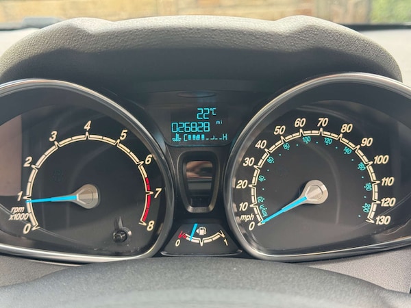 Used Ford Fiesta 2014 for sale - 75524136: Photo 31