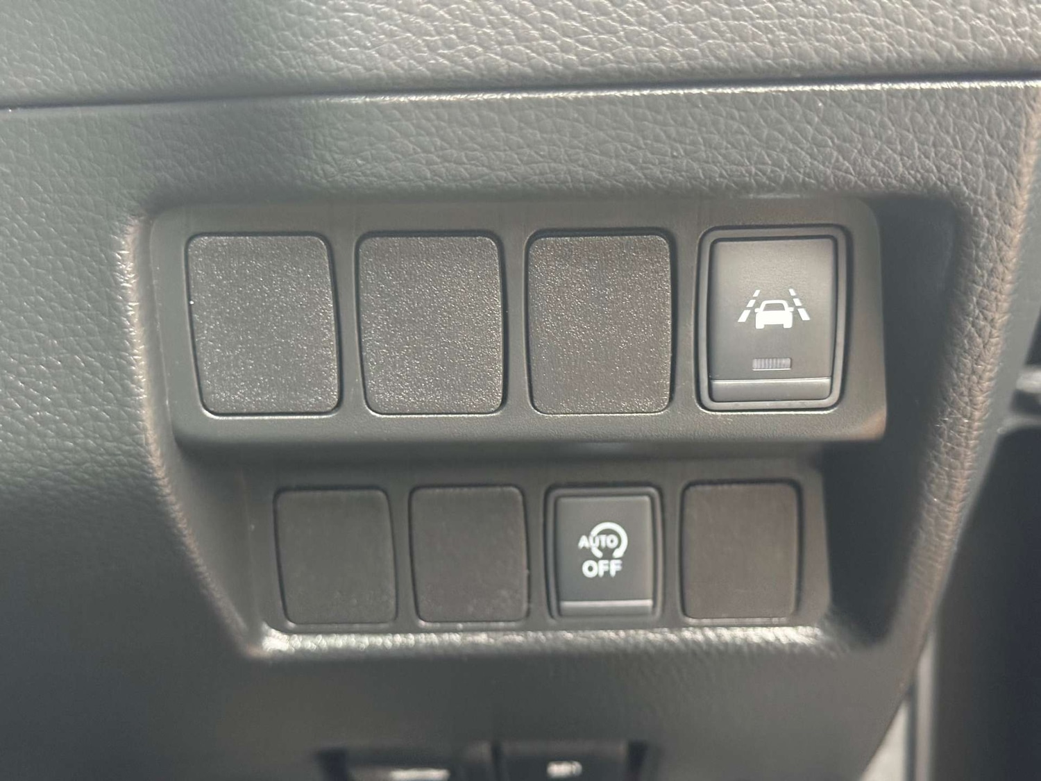 Used Nissan Qashqai 2018 for sale - 76384164: Photo 30