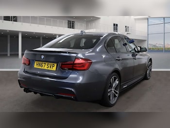Used BMW 3 Series 2017 for sale - 76382761: Photo