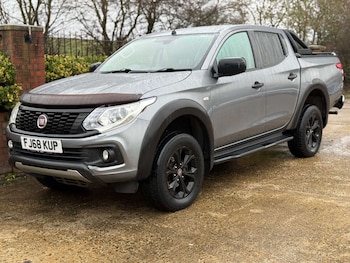 Used Fiat Fullback 2018 for sale - 77303961: Photo