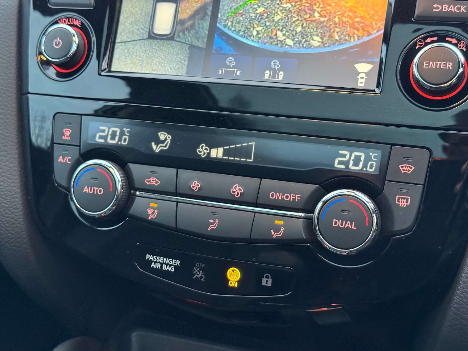 Used Nissan Qashqai 2017 for sale - 76427137: Photo 24