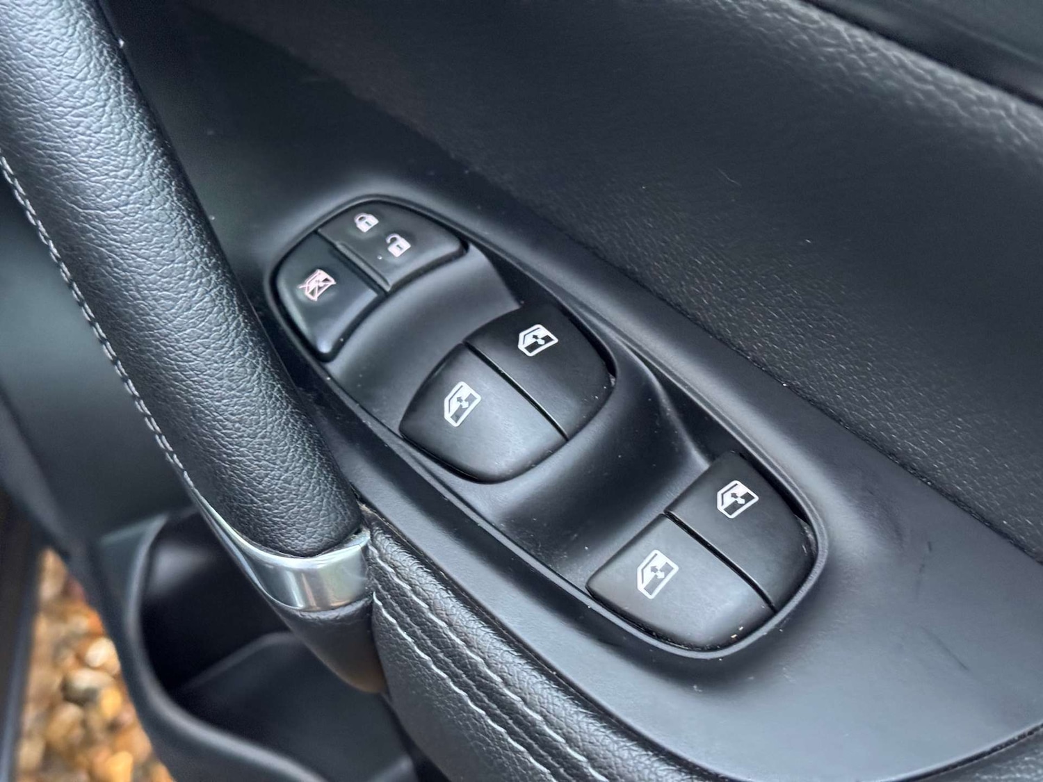 Used Nissan Qashqai 2017 for sale - 76427137: Photo 30