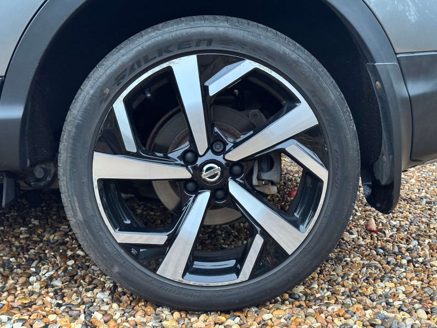 Used Nissan Qashqai 2017 for sale - 76427137: Photo 41