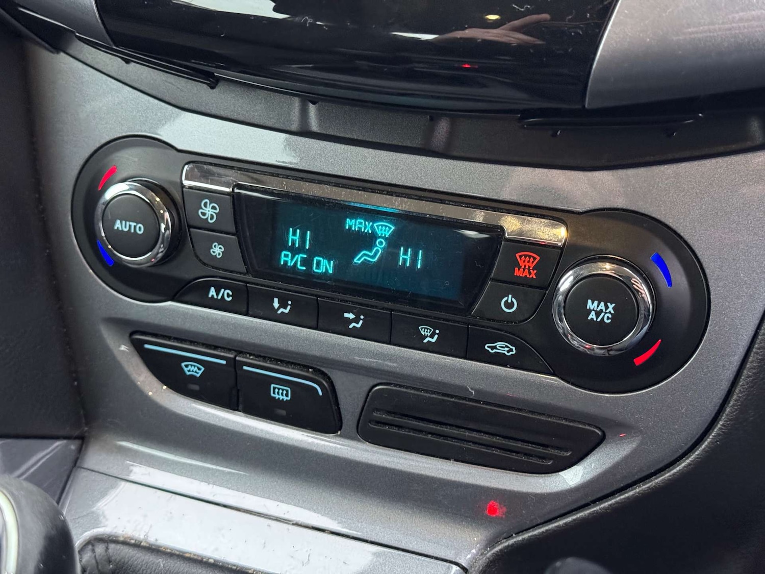 Used Ford Focus 2012 for sale - 77221012: Photo 16