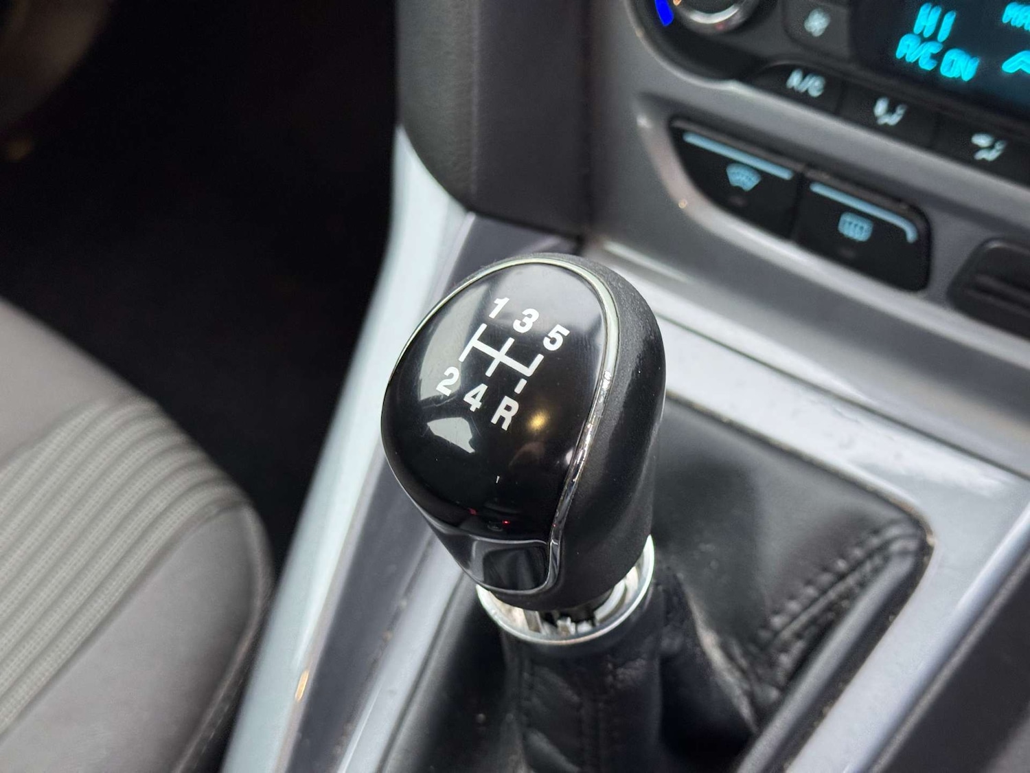 Used Ford Focus 2012 for sale - 77221012: Photo 22