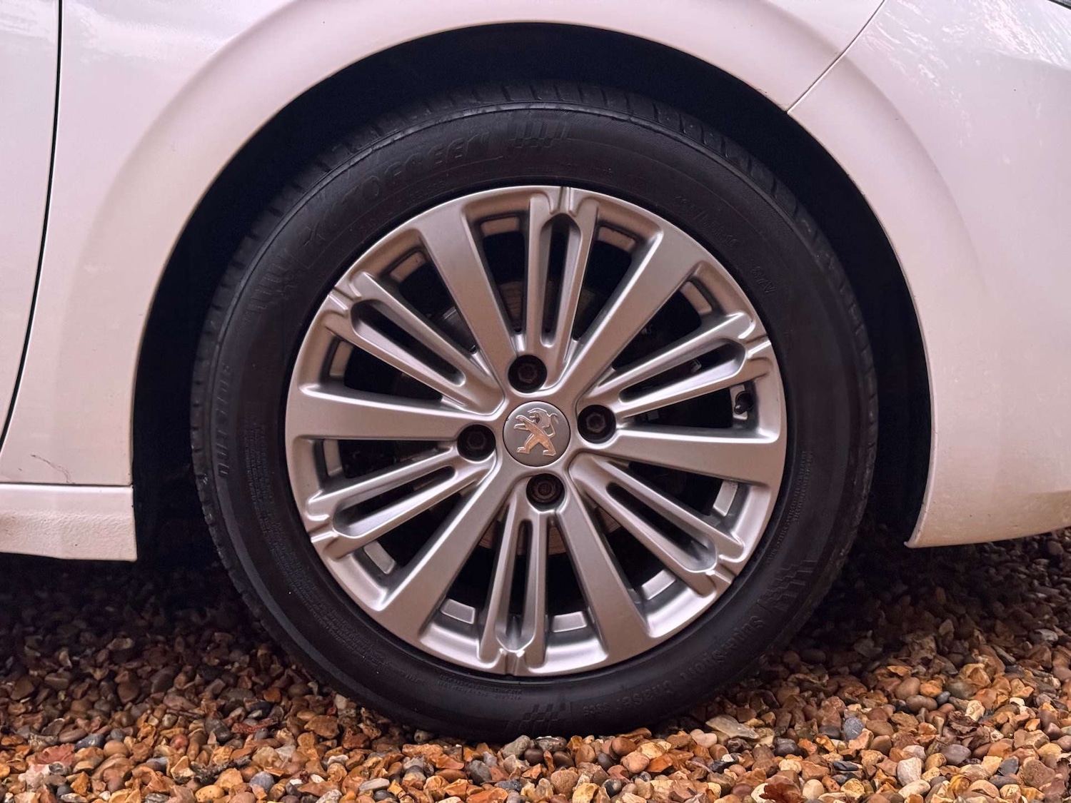 Used Peugeot 208 2019 for sale - 76507176: Photo 16