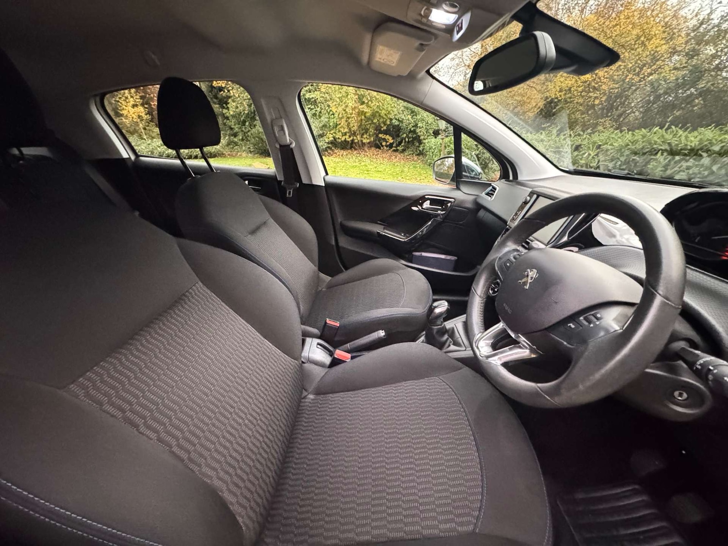 Used Peugeot 208 2019 for sale - 76507176: Photo 29