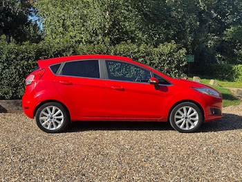Used Ford Fiesta 2016 for sale - 76027747: Photo