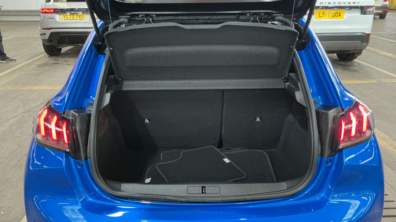 Used Peugeot 208 2023 for sale - 76382739: Photo 7