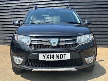 Used Dacia Sandero Stepway 2014 for sale - 79274440: Photo