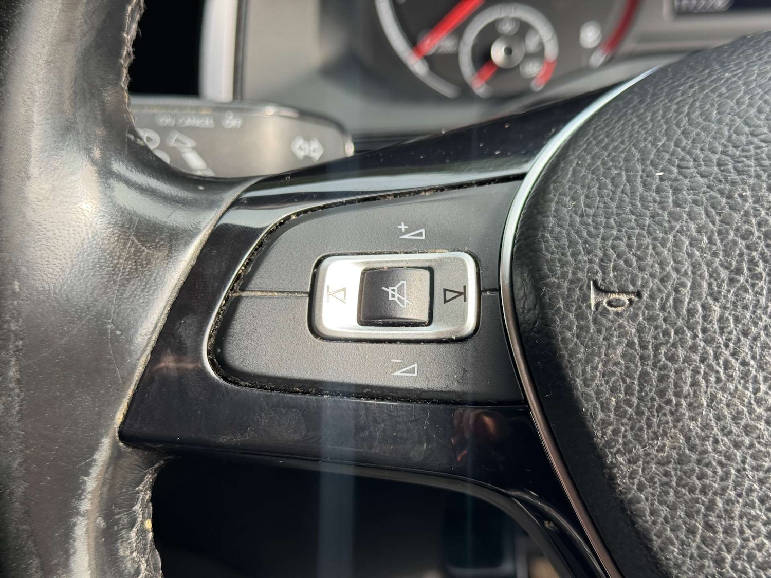 Used Volkswagen Polo 2019 for sale - 76077975: Photo 20
