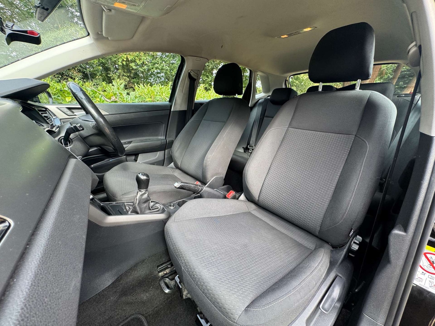 Used Volkswagen Polo 2019 for sale - 76077975: Photo 30