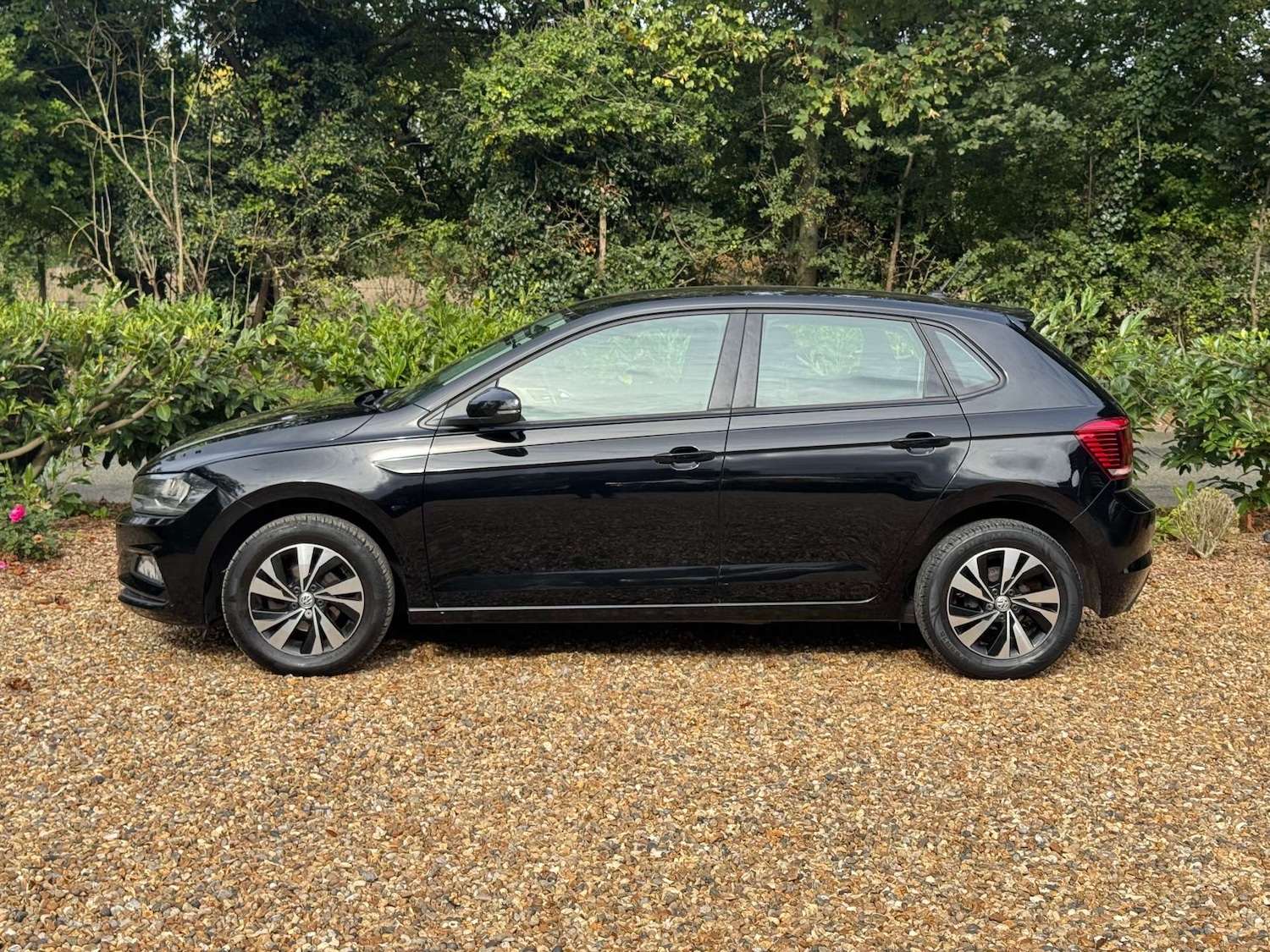 Used Volkswagen Polo 2019 for sale - 76077975: Photo 5