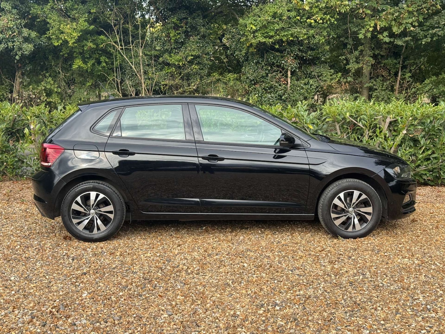 Used Volkswagen Polo 2019 for sale - 76077975: Photo 7
