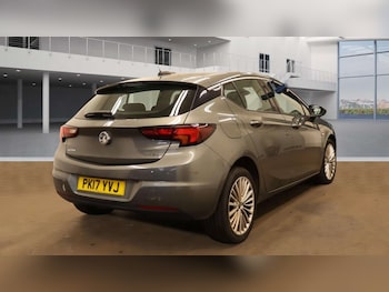 Used Vauxhall Astra 2017 for sale - 76129237: Photo 4