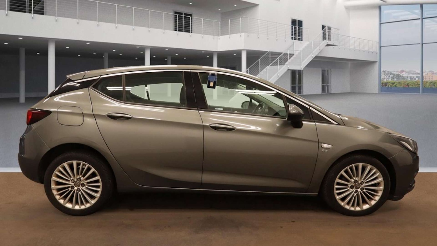 Used Vauxhall Astra 2017 for sale - 76129237: Photo 5