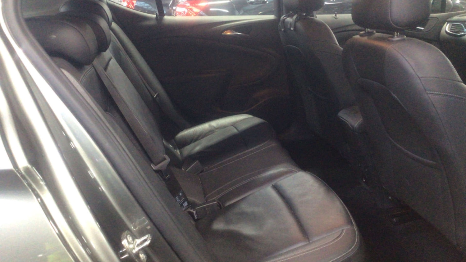 Used Vauxhall Astra 2017 for sale - 76129237: Photo 7