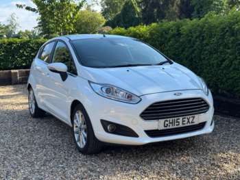 2015 (15) - 1.0 EcoBoost Titanium 5dr