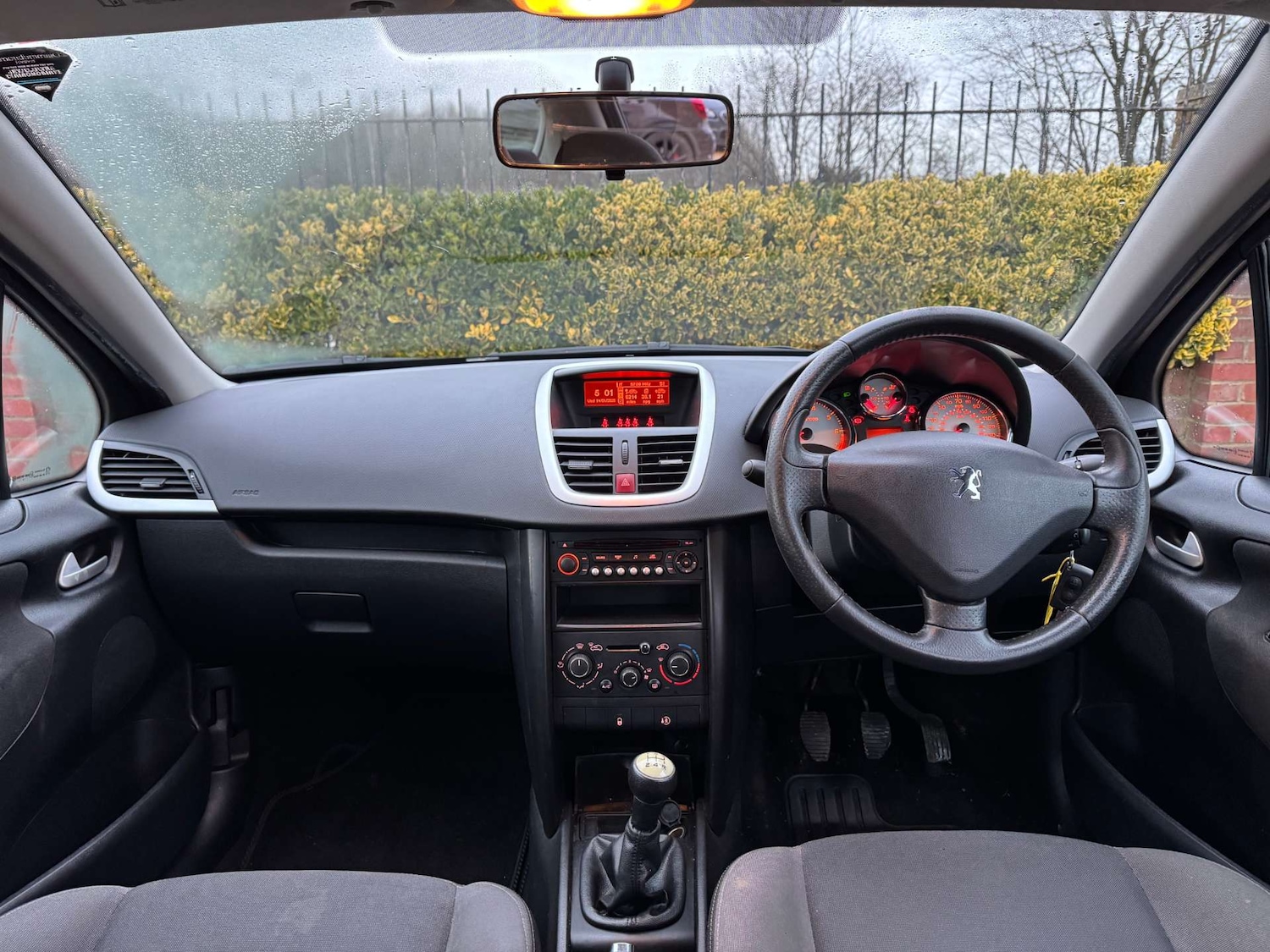 Used Peugeot 207 2011 for sale - 77241506: Photo 13