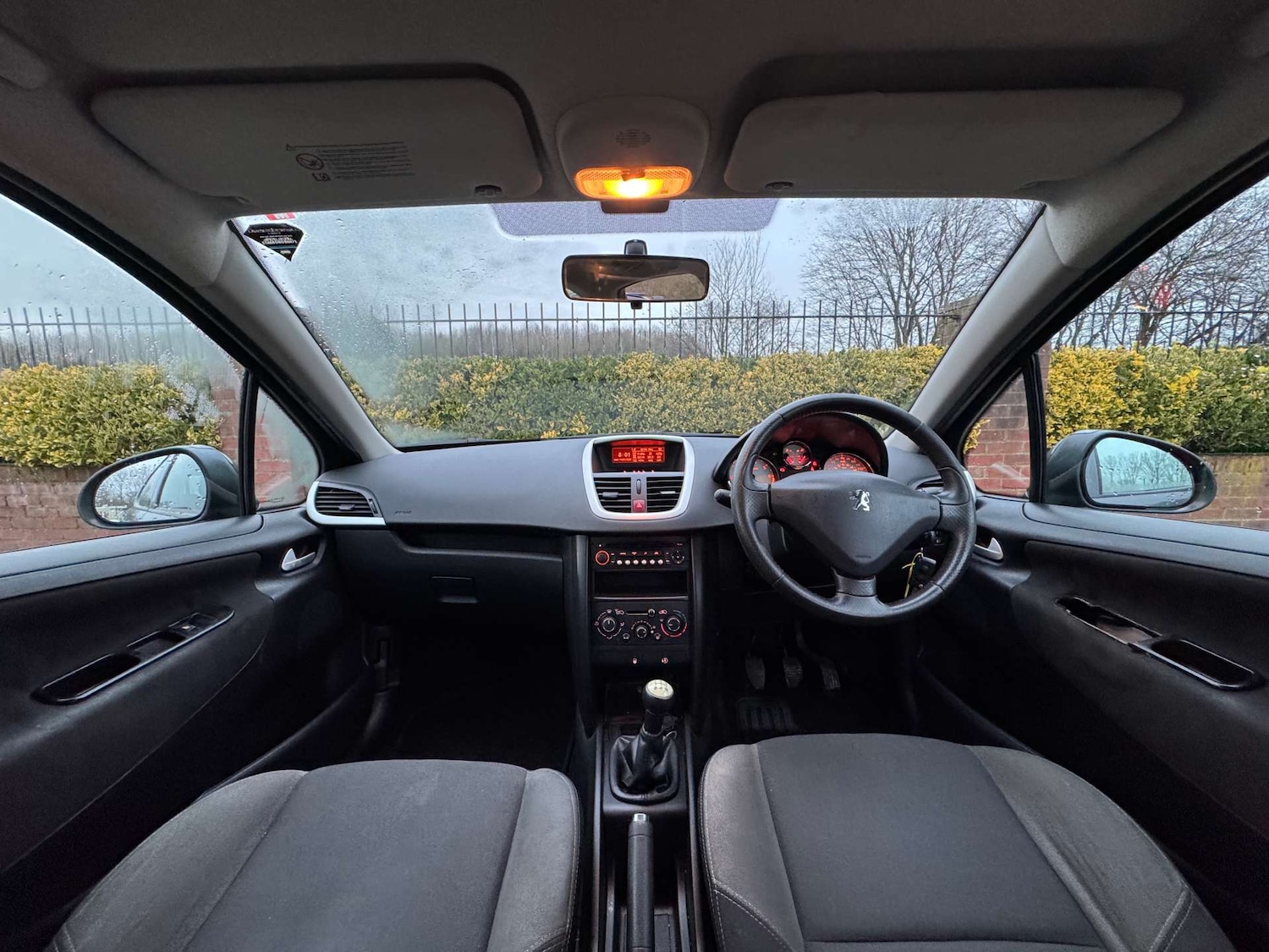 Used Peugeot 207 2011 for sale - 77241506: Photo 14