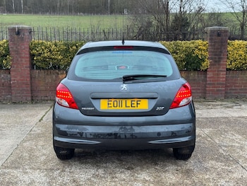 Used Peugeot 207 2011 for sale - 77241506: Photo