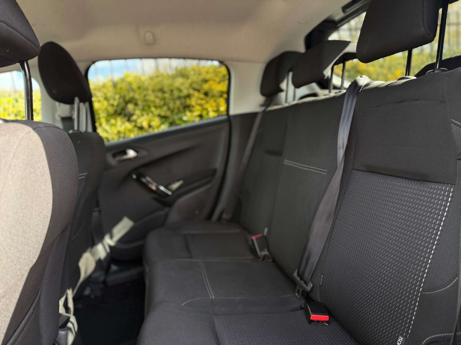 Used Peugeot 208 2018 for sale - 78064659: Photo 26