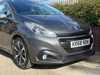 Used Peugeot 208 2018 for sale - 78064659: Photo