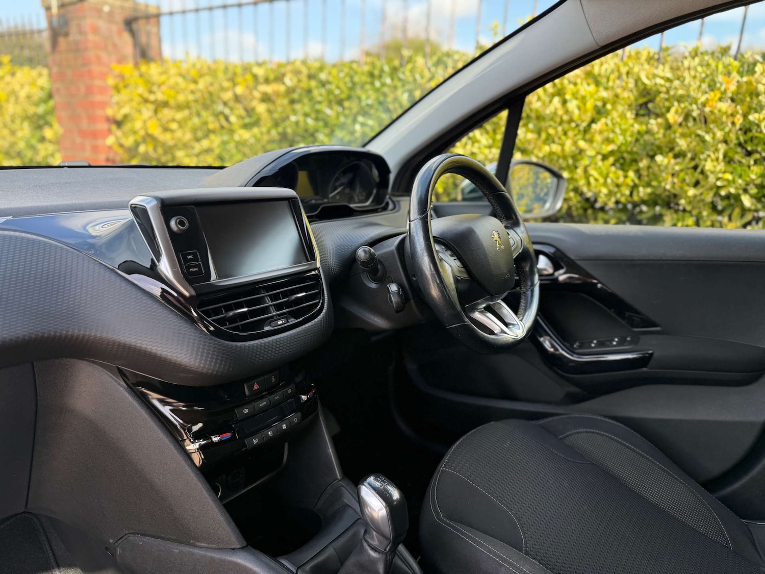 Used Peugeot 208 2018 for sale - 78064659: Photo 31