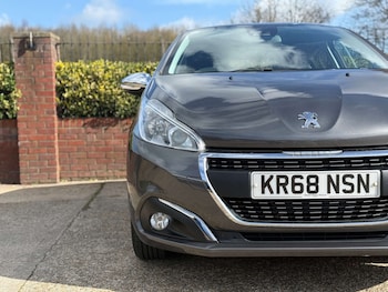 Used Peugeot 208 2018 for sale - 78064659: Photo