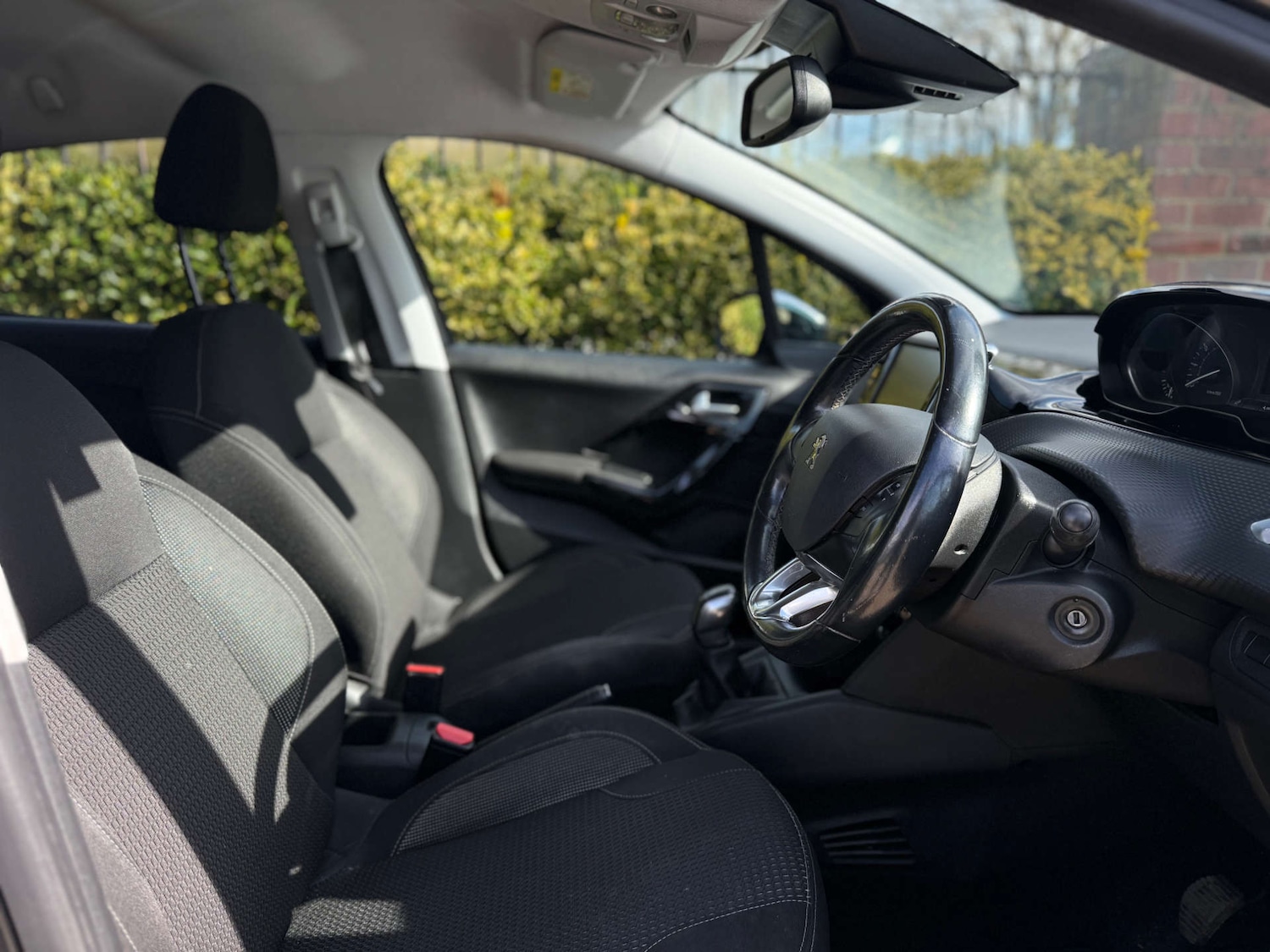 Used Peugeot 208 2018 for sale - 78064659: Photo 41