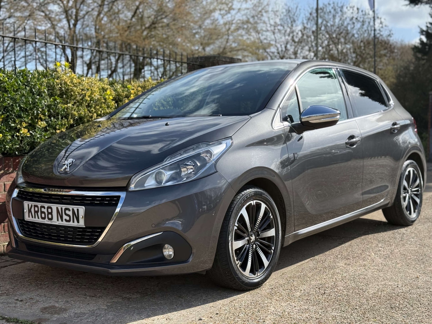 Used Peugeot 208 2018 for sale - 78064659: Photo 5