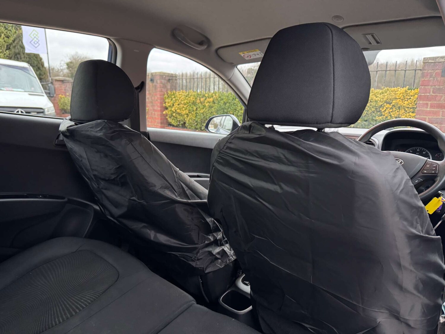 Used Hyundai i10 2018 for sale - 77594765: Photo 35