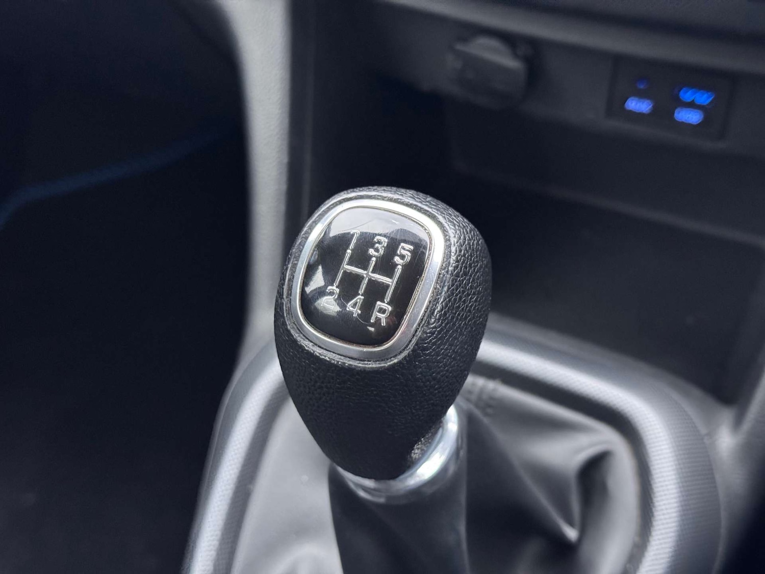 Used Hyundai i10 2018 for sale - 77594765: Photo 5