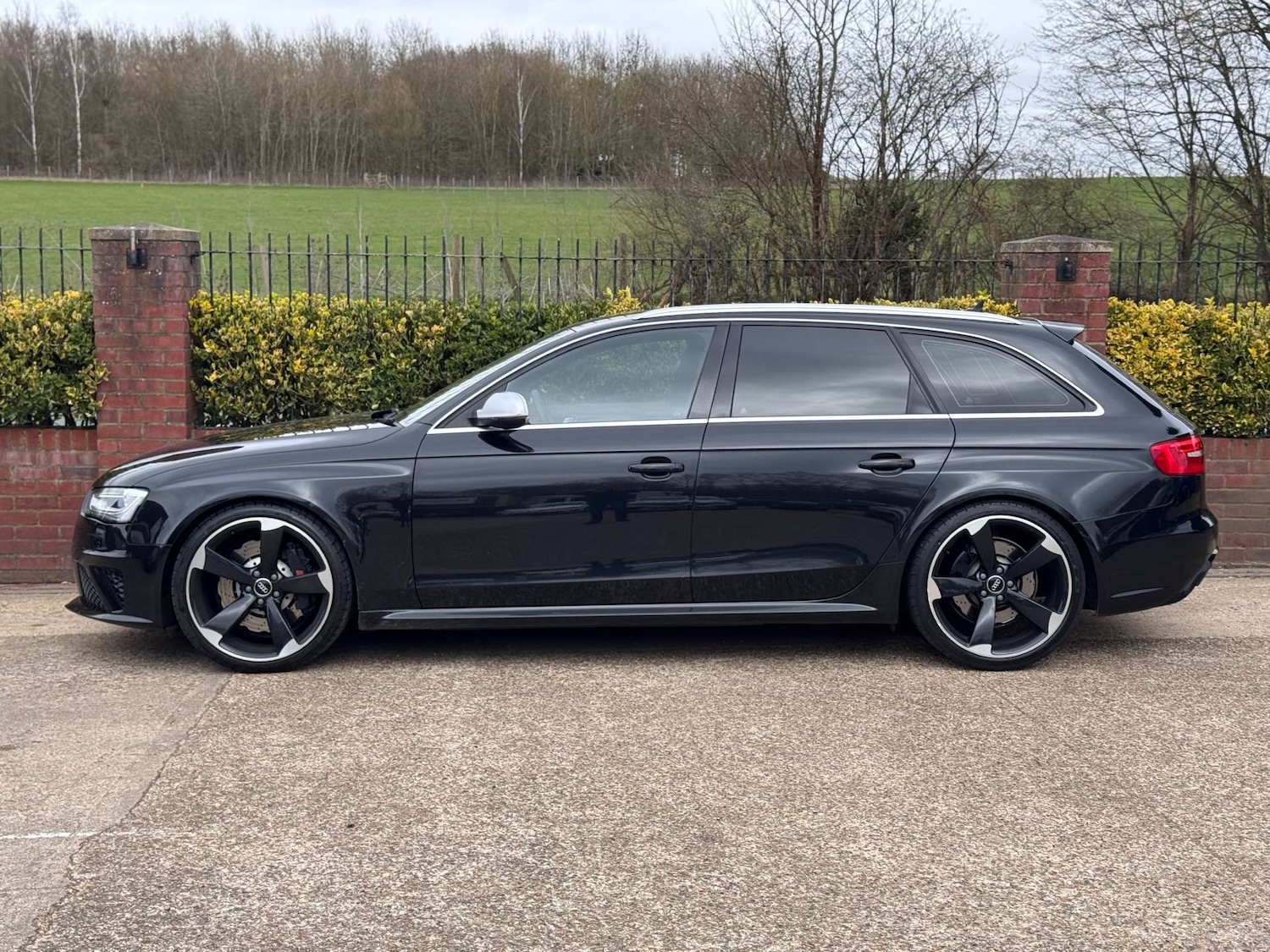 Used Audi RS4 2013 for sale - 77850703: Photo 13
