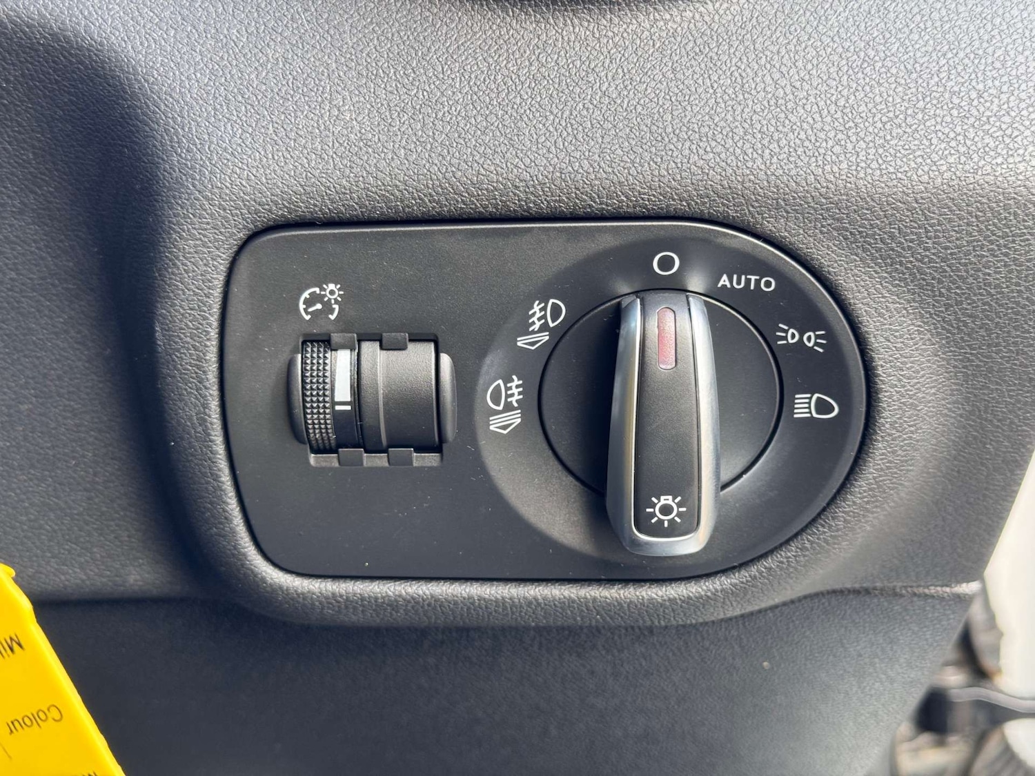 Used Audi A1 2015 for sale - 77636832: Photo 41