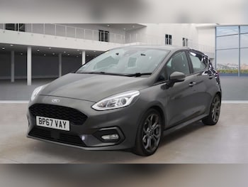 Used Ford Fiesta 2018 for sale - 76148235: Photo 2