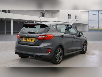 Used Ford Fiesta 2018 for sale - 76148235: Photo 4