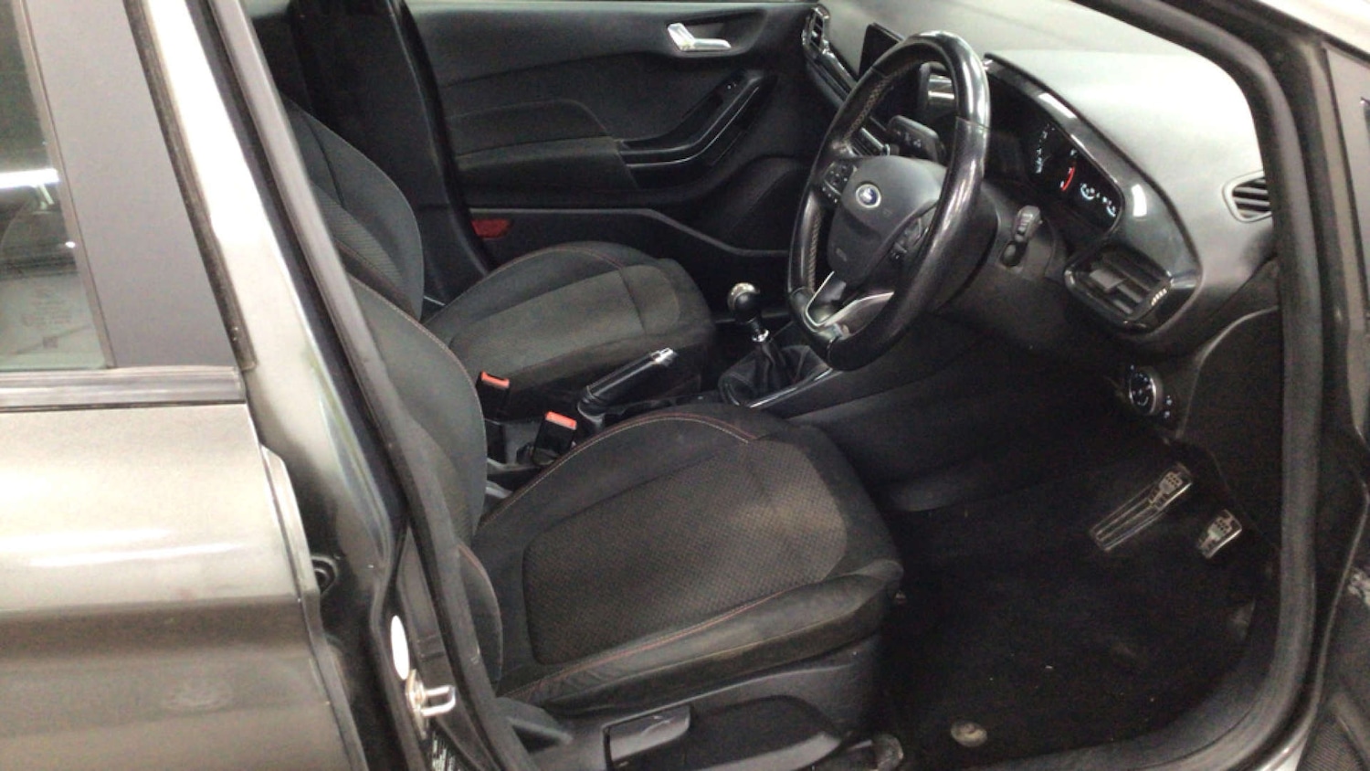 Used Ford Fiesta 2018 for sale - 76148235: Photo 7