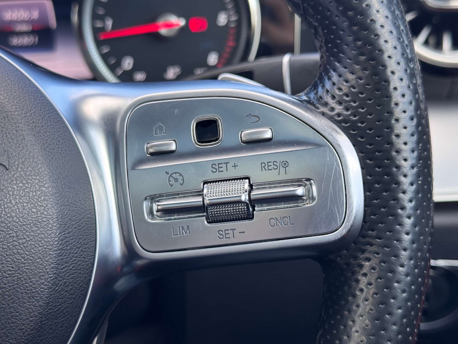 Used Mercedes-Benz E Class 2018 for sale - 77603973: Photo 22